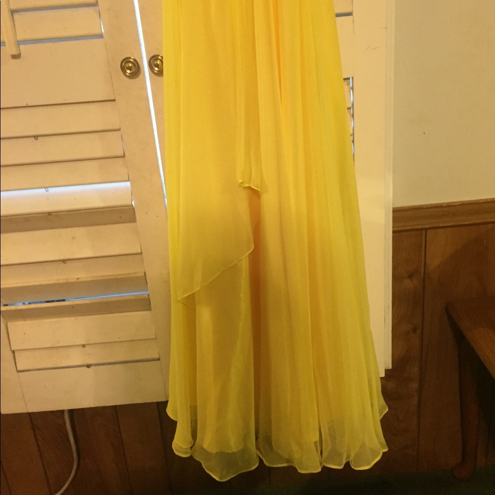 Formal/Prom Dress - Picture 3 of 8